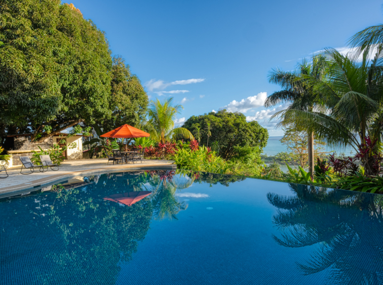 ultimate-eco-lodge-laguna-vista-surrounded-by-natural-lagoon-osa-peninsula