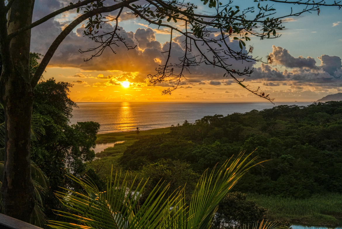 ultimate-eco-lodge-laguna-vista-surrounded-by-natural-lagoon-osa-peninsula