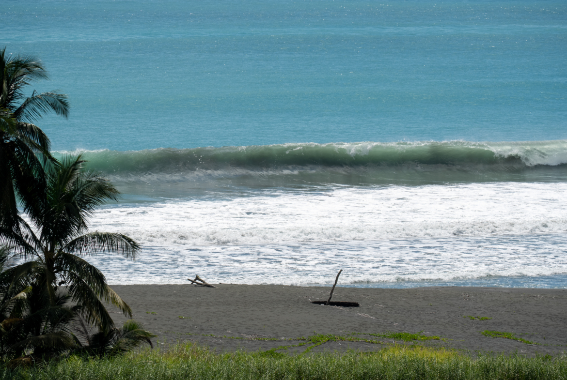 ultimate-eco-lodge-laguna-vista-surrounded-by-natural-lagoon-osa-peninsula