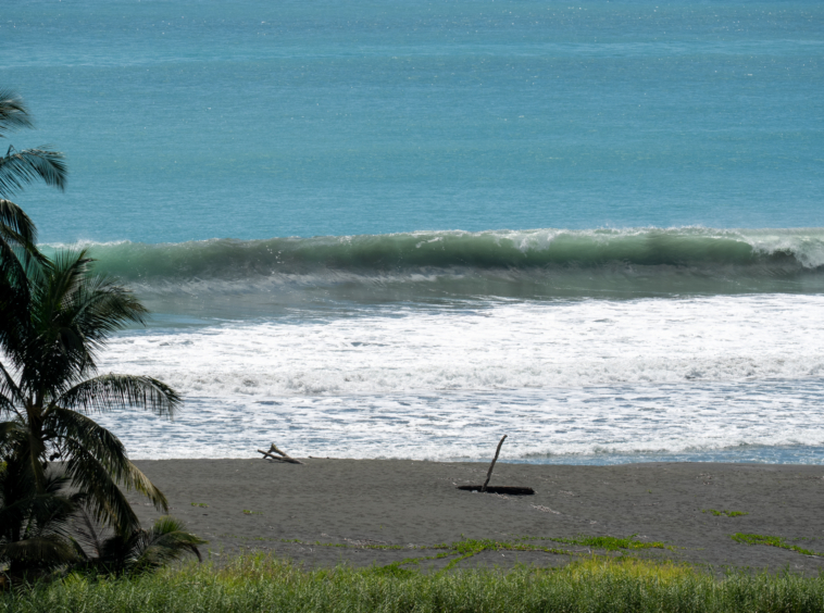 ultimate-eco-lodge-laguna-vista-surrounded-by-natural-lagoon-osa-peninsula