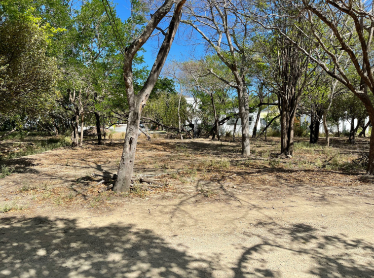 hacienda-iguana-colorados-beach-lot-for-sale