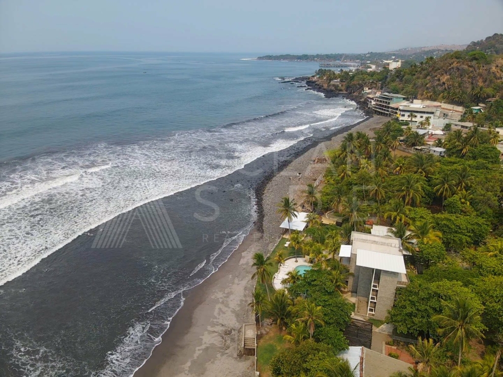 Xanadu Beach House International Surf Properties