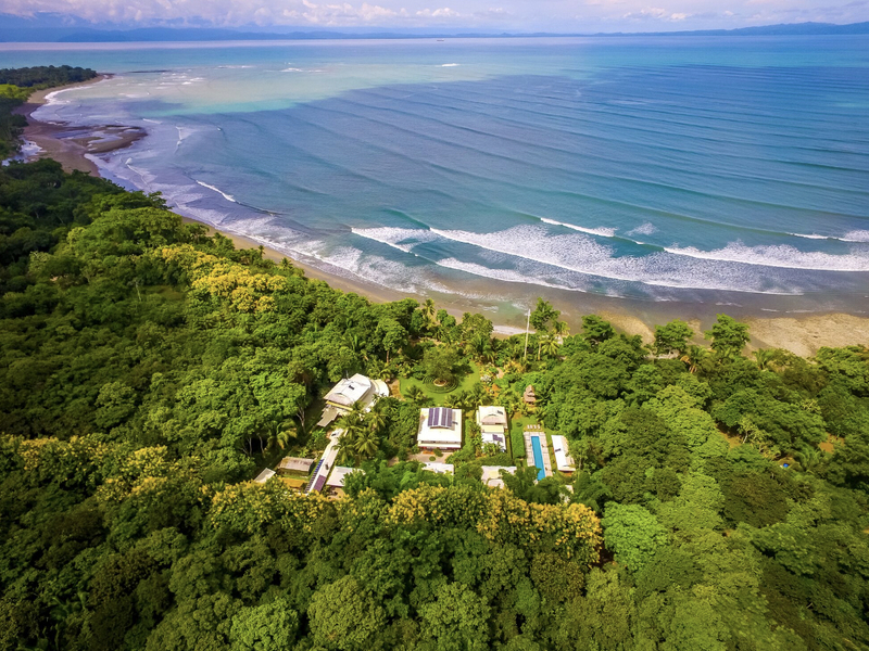 self-sustaining-eco-lodge-matapalo
