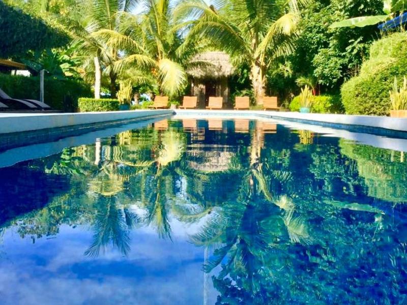 self-sustaining-eco-lodge-matapalo