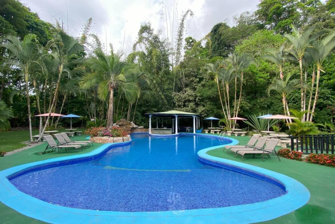 stunning-16-room-hotel-costa-rica