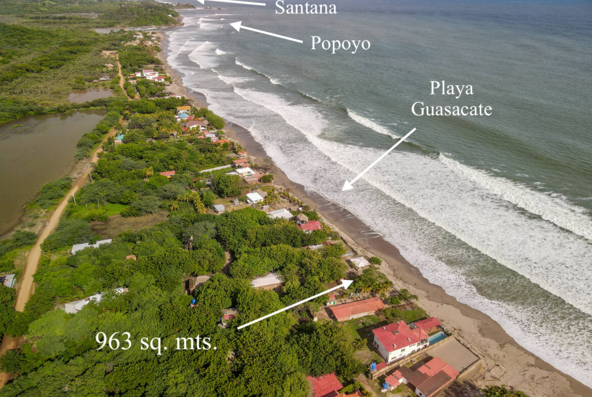 guasacate-beach-lot-at-popoyo