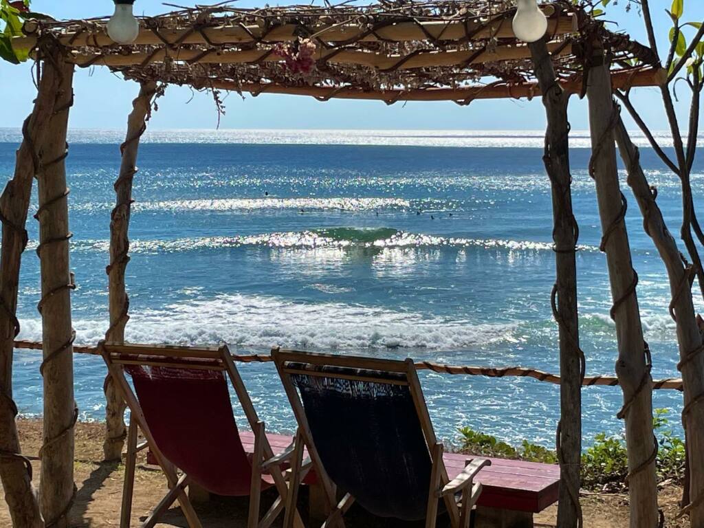 popoyo-a-frame-peak-chairs