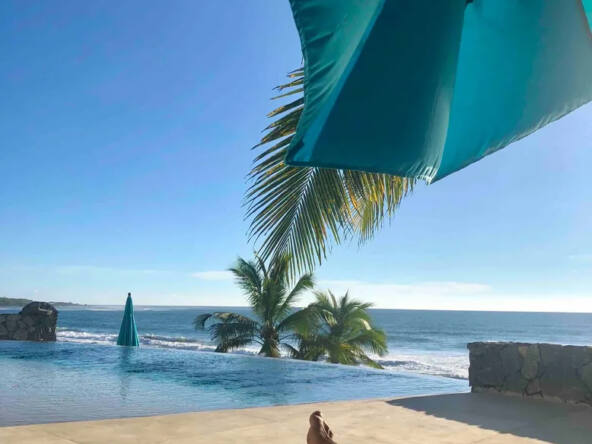 casa-cuchara-saladita-beach-house