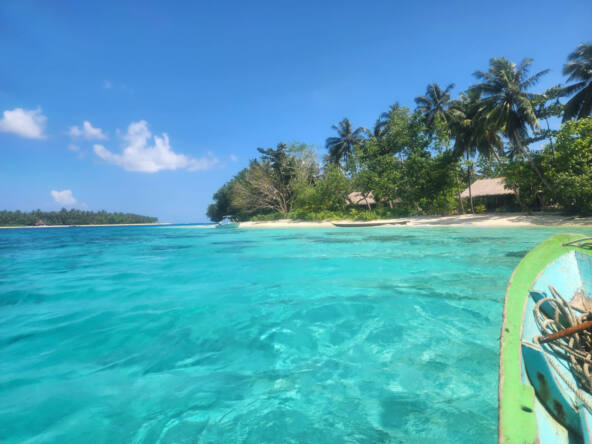 boutique-beach-bungalows-mentawai
