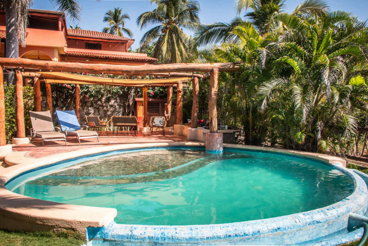 casa-sirena-la-saladita-mexico