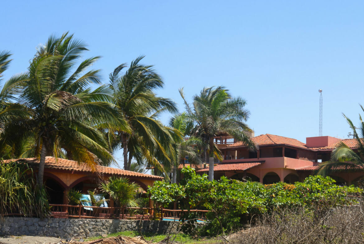 casa-sirena-saladita-beach