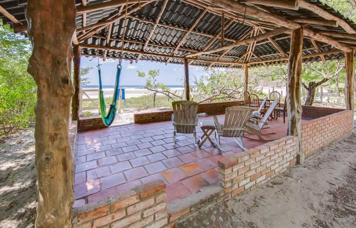 4-bedroom-nicaragua-playa-el-coco-beachfront-home-for-sale