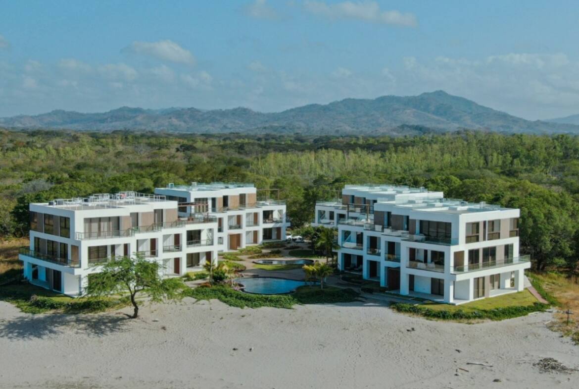 beachfront-condo-in-hacienda-iguana