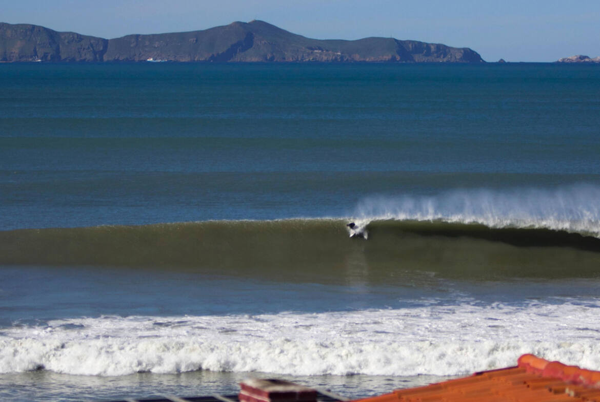 on-the-sand-beach-house-baja-del-mar