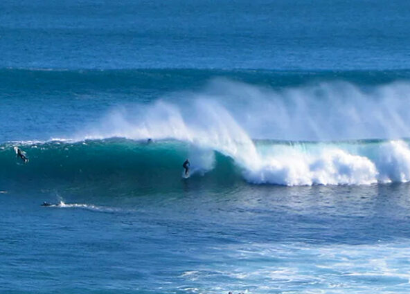 good-surfing-wave-las-gaviotas-baja-california-mexico