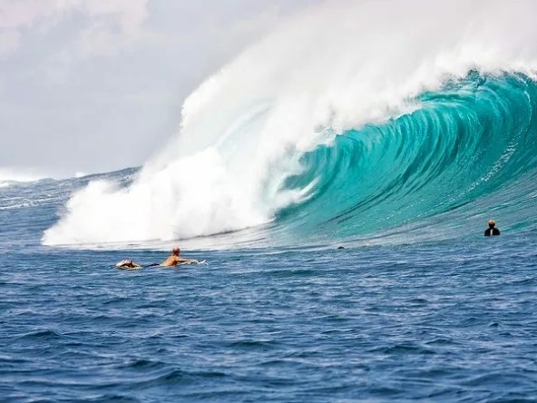 ankaya-vills-zanzibar-surf-wave-1