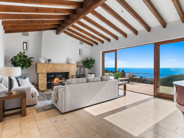 2516-temple-hills-dr-27