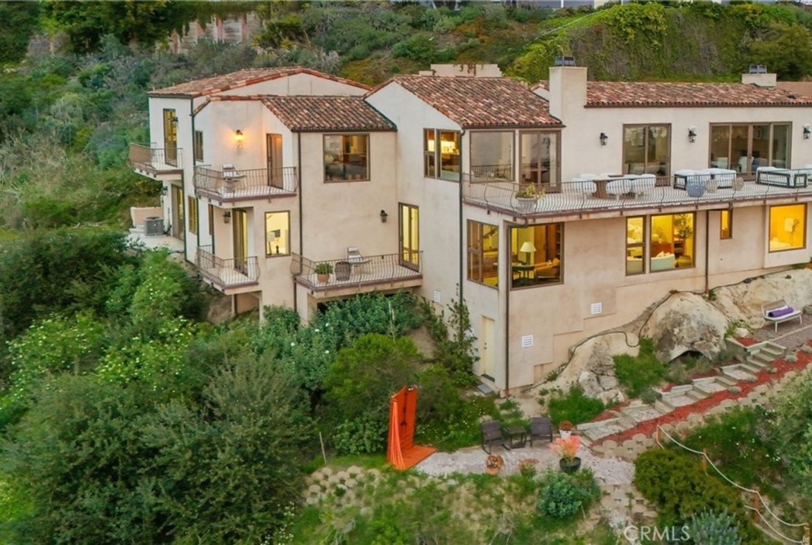 2516-temple-hills-dr-surf-estate
