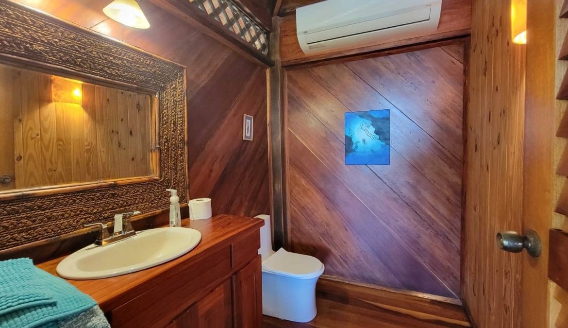 5-acre-luxury-surf-compound-in-pavones-costa-rica