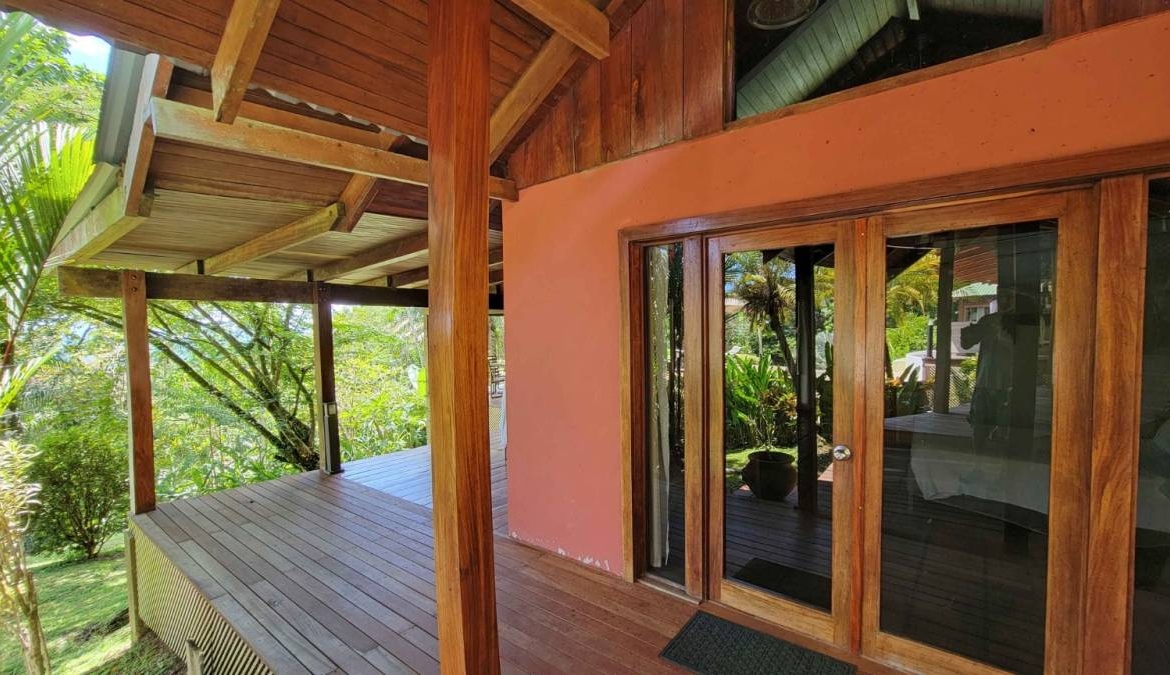 5-acre-luxury-surf-compound-in-pavones-costa-rica