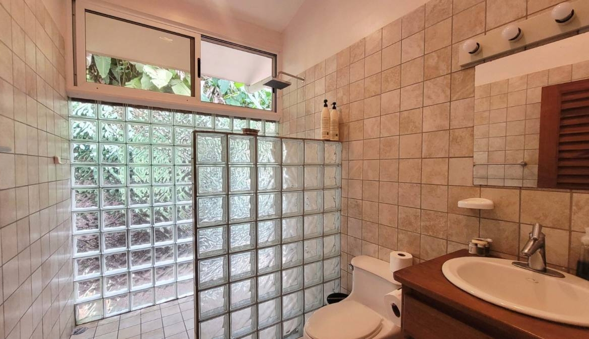 5-acre-luxury-surf-compound-in-pavones-costa-rica