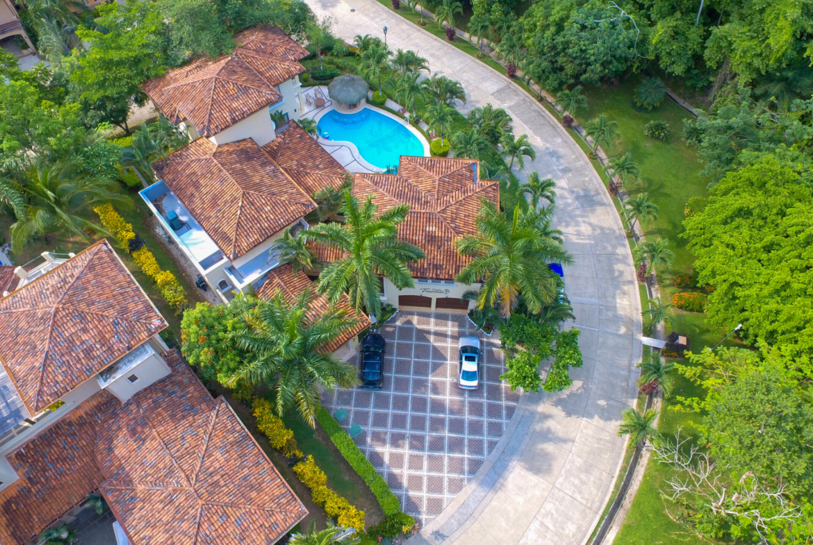 casa-tropical-los-suenos