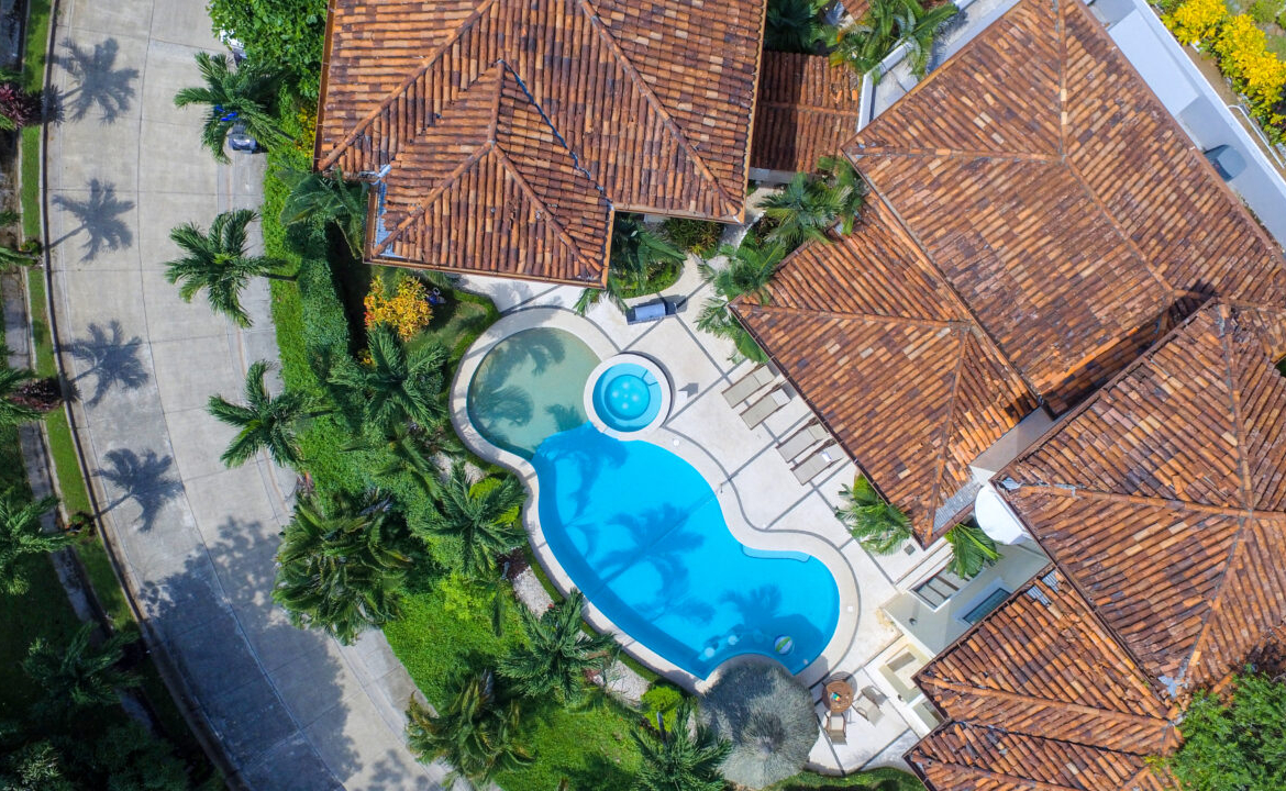 casa-tropical-los-suenos