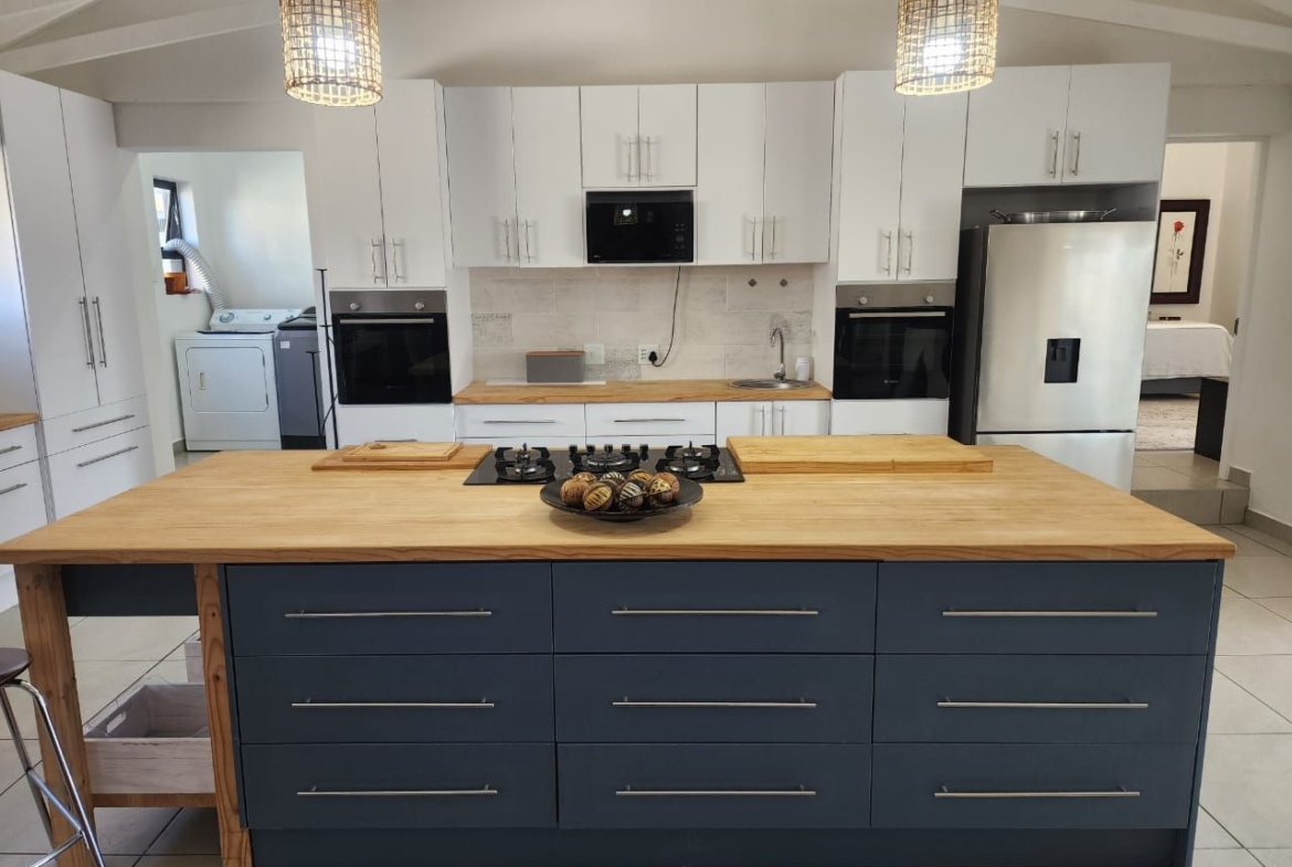3-bedroom-house-in-blue-waters-estate-jeffreys-bay