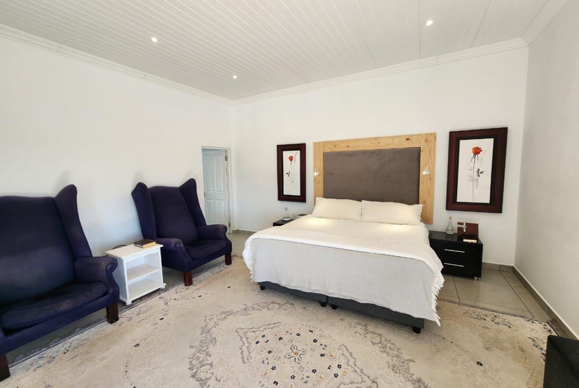 3-bedroom-house-in-blue-waters-estate-jeffreys-bay