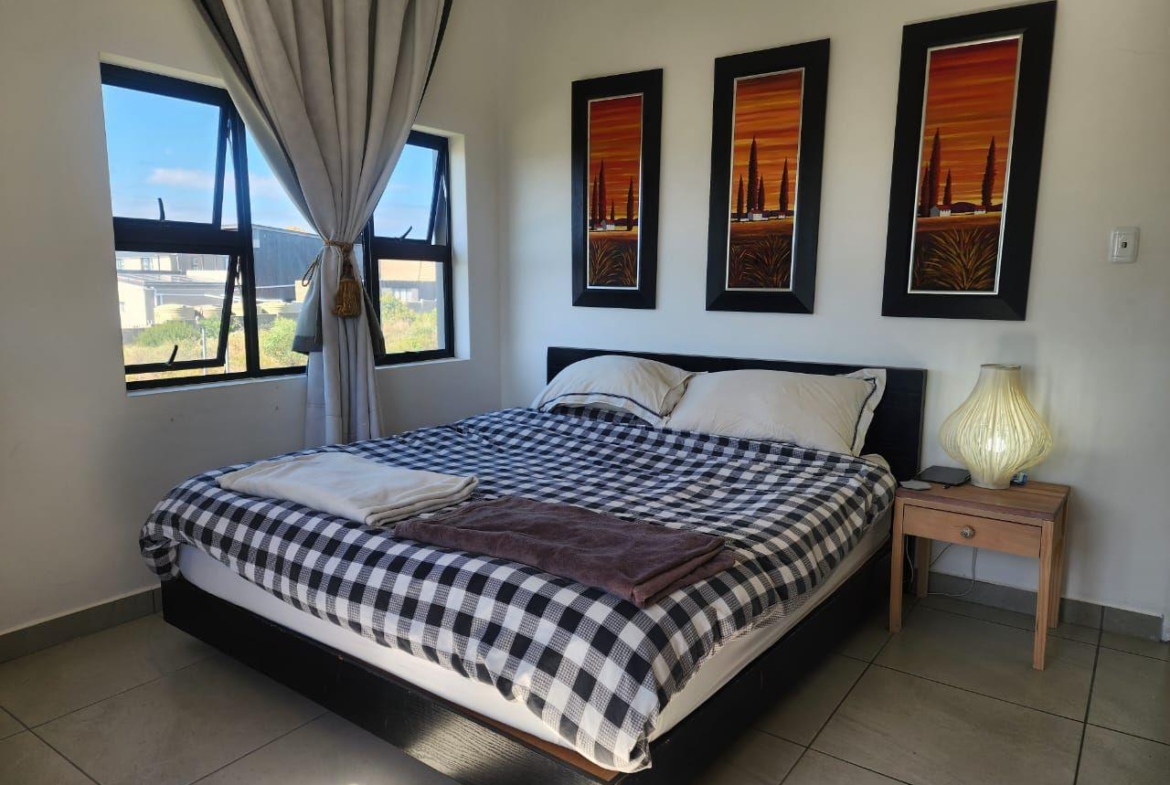 3-bedroom-house-in-blue-waters-estate-jeffreys-bay