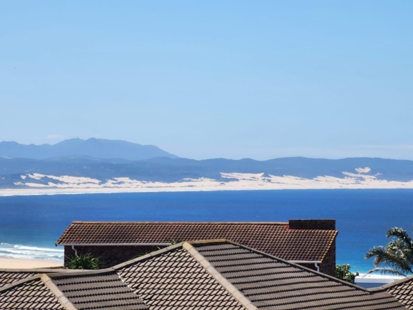3-bedroom-house-in-blue-waters-estate-jeffreys-bay