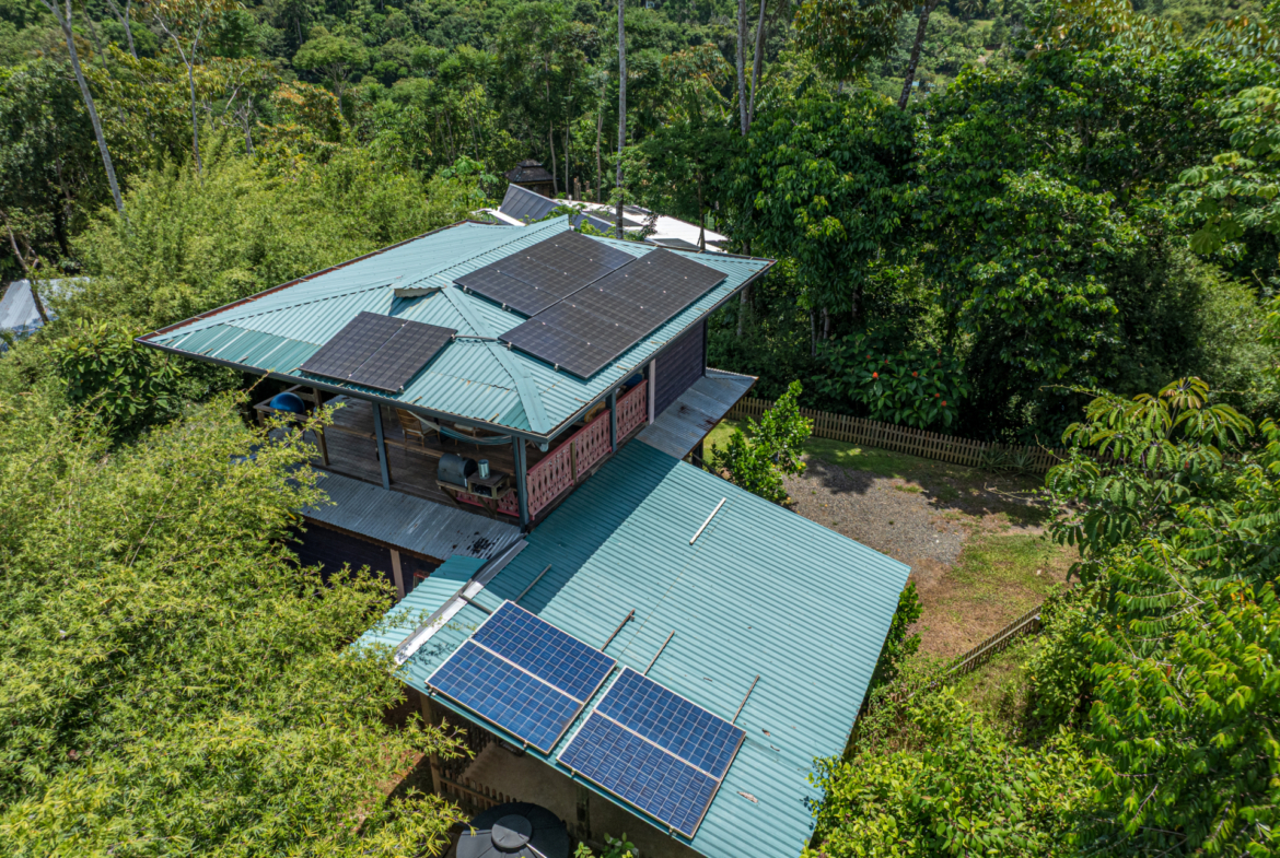 architectural-masterpiece-recording-studio-pool-guest-house