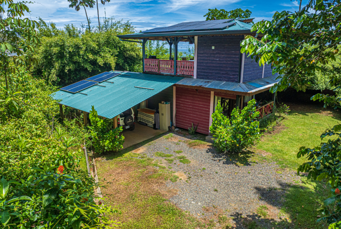 architectural-masterpiece-recording-studio-pool-guest-house