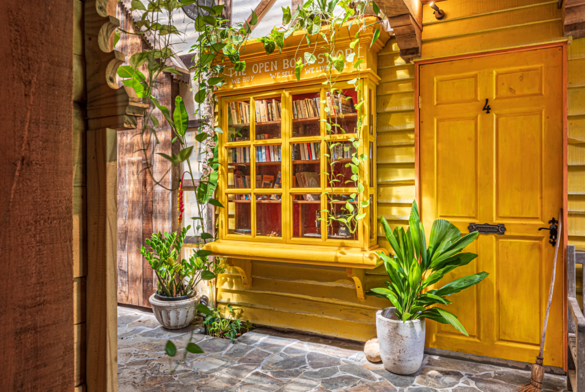 architectural-masterpiece-recording-studio-pool-guest-house