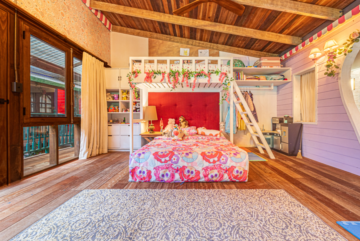 architectural-masterpiece-recording-studio-pool-guest-house