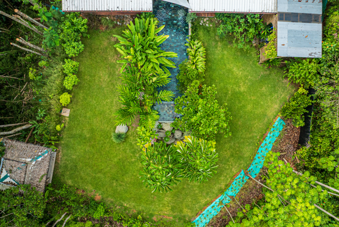 architectural-masterpiece-recording-studio-pool-guest-house