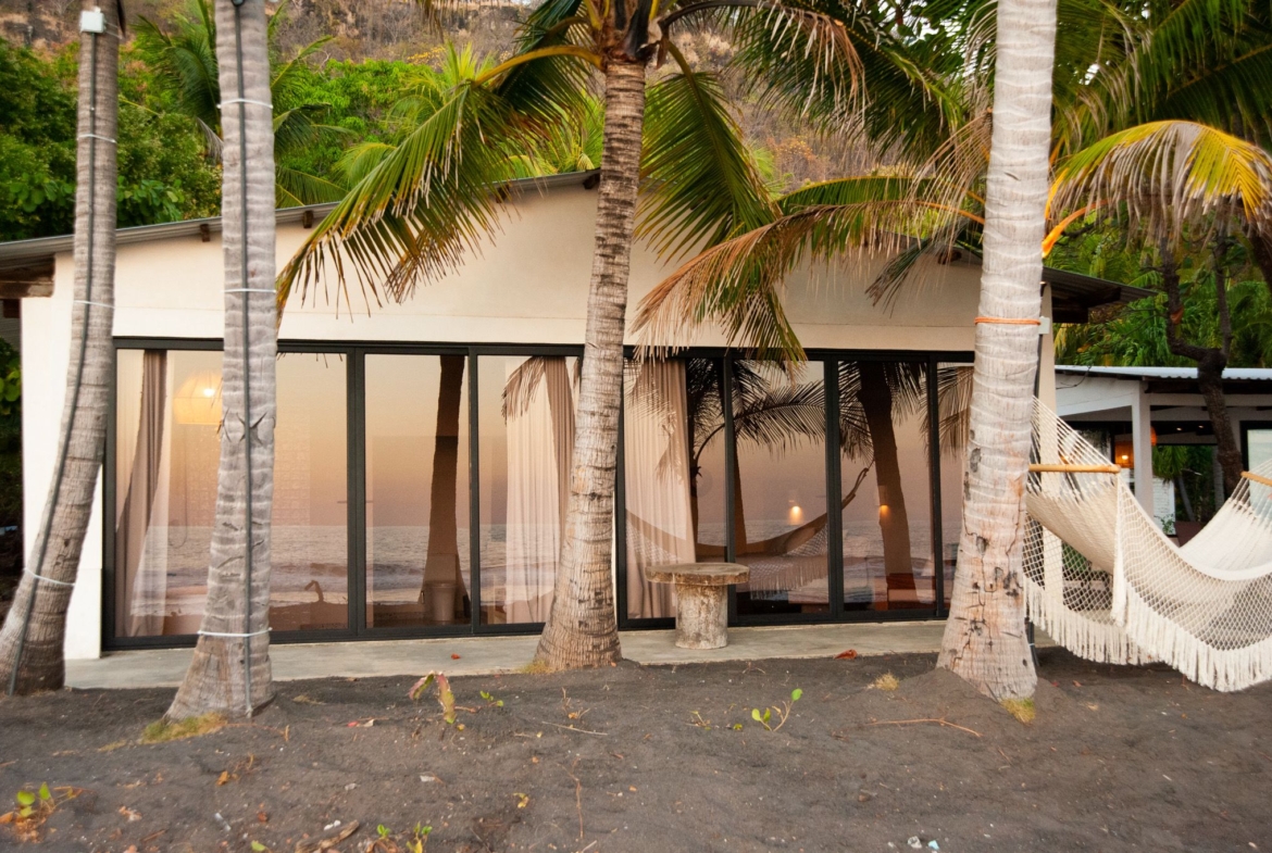 oceanfront-income-producing-villa-el-salvador