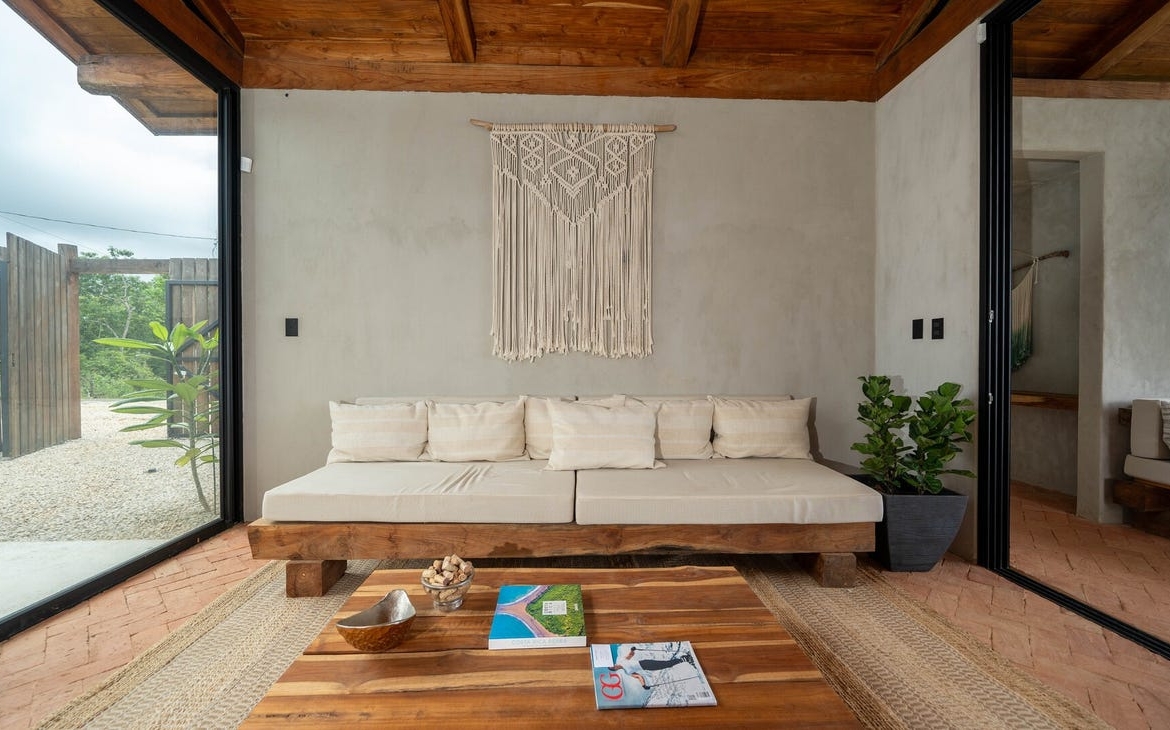 casa-encanto-playa-marbella-costa-rica