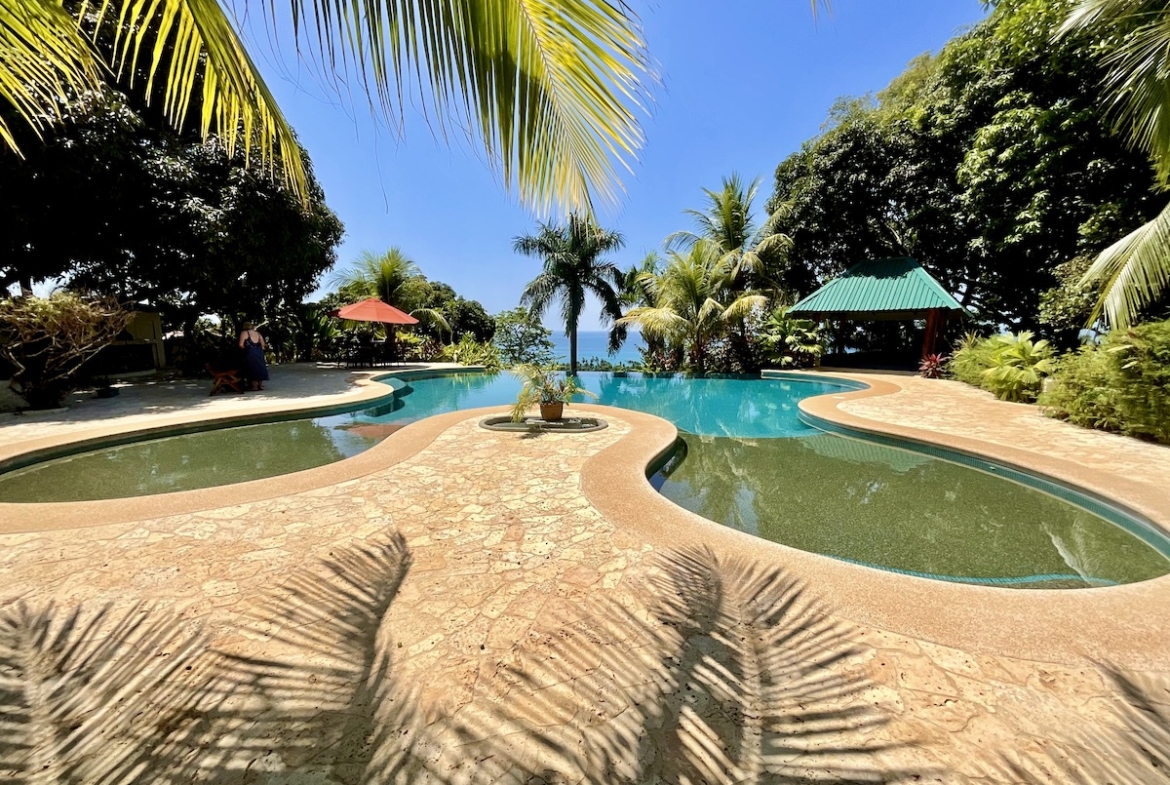 spectacular-ocean-view-resort-property