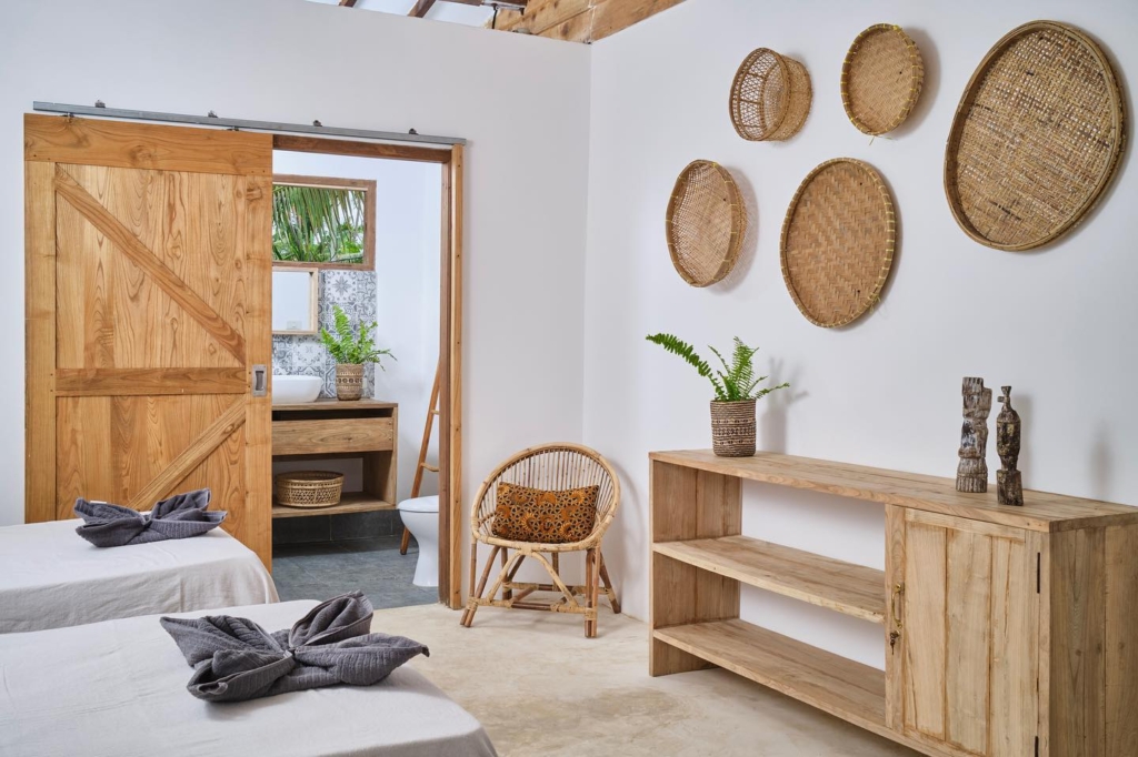 illa-santai-mandiri-krui-west-sumatra-for-sale