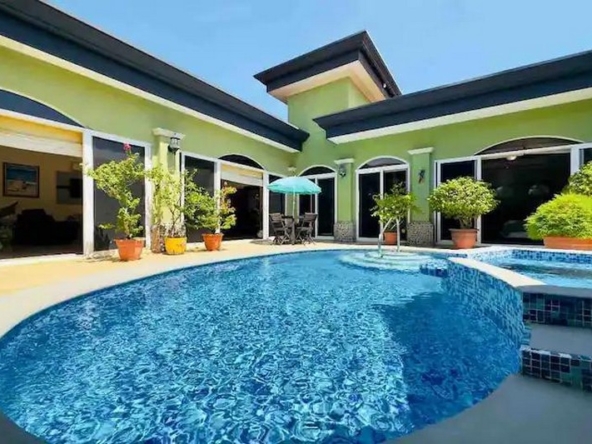 casa-lillia-beach-pool-home-in-Bejuco